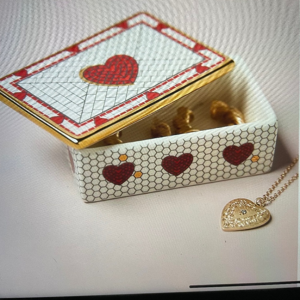 ❤️ NEW ANTHROPOLOGIE BISTRO TILE STONEWARE TRINKET BOX VALENTINE